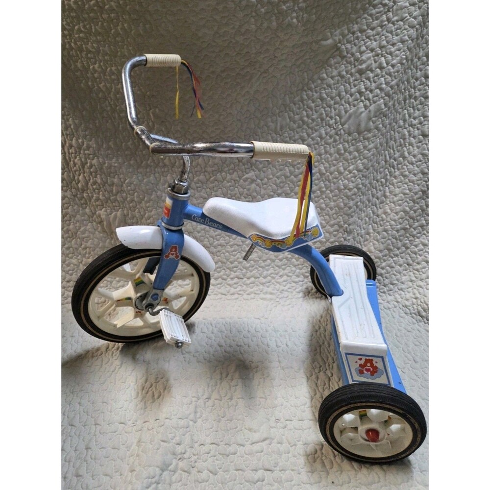 Vintage Care Bears Metal Childrens Tricycle Hedstrom USA Carebears 1984 Rare